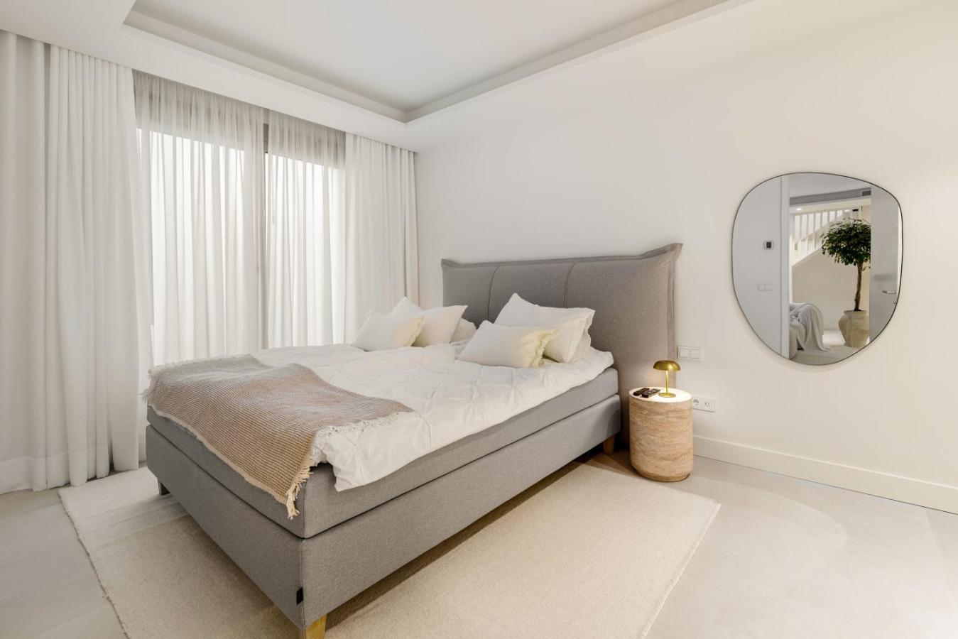Benalus 4-bedroom Duplex In Golden Mile Appartamento Marbella