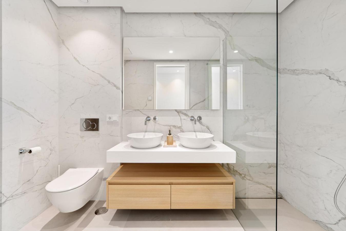 Benalus 4-bedroom Duplex In Golden Mile Appartamento *