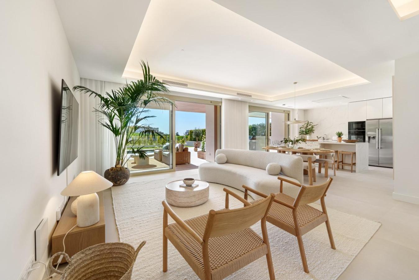 Benalus 4-bedroom Duplex In Golden Mile Appartamento *